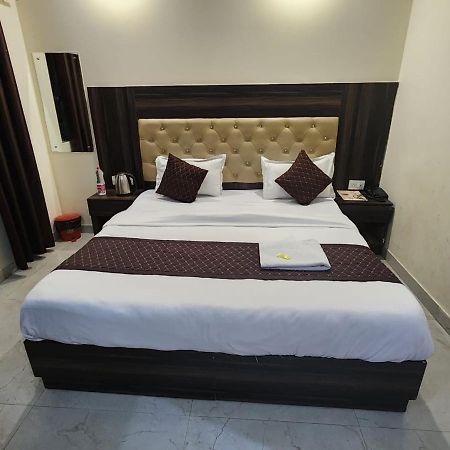 Airport Hotel Ivy With Free Airport Transfr New Delhi Exterior photo