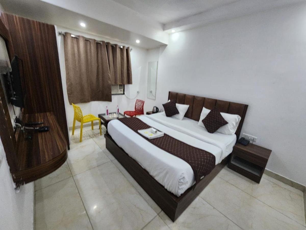 Airport Hotel Ivy With Free Airport Transfr New Delhi Exterior photo