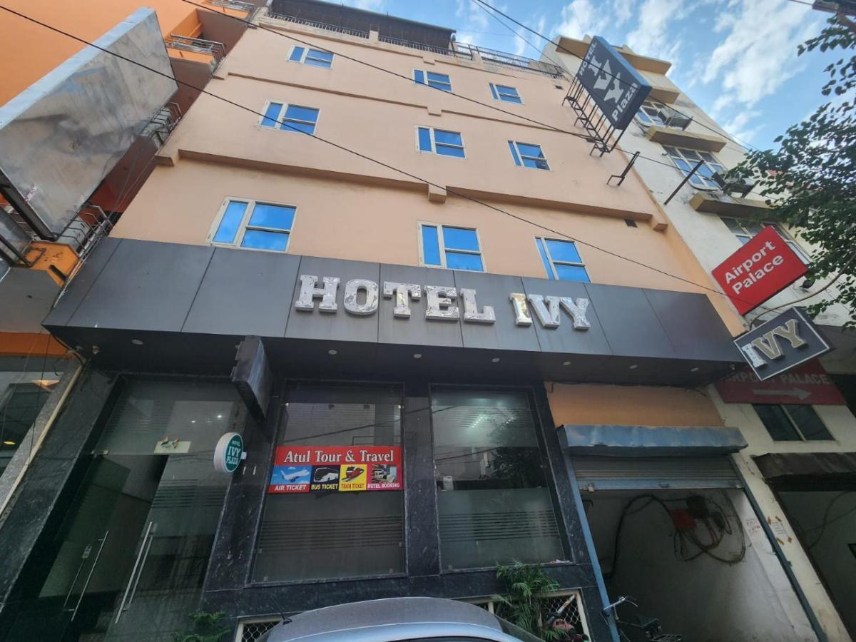 Airport Hotel Ivy With Free Airport Transfr New Delhi Exterior photo