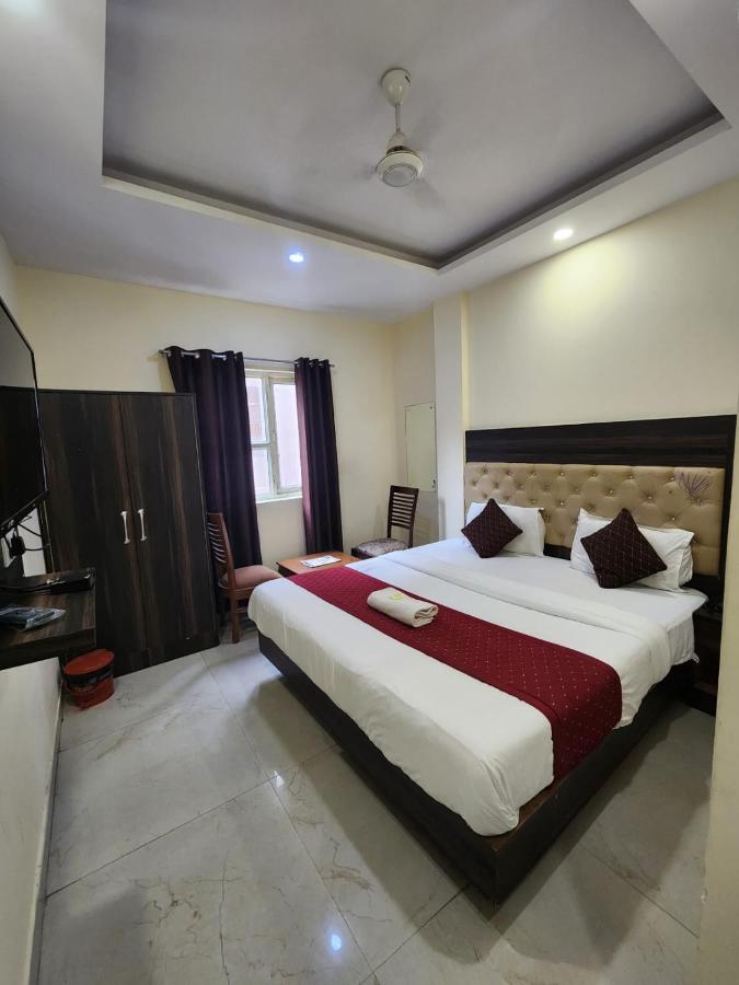 Airport Hotel Ivy With Free Airport Transfr New Delhi Exterior photo
