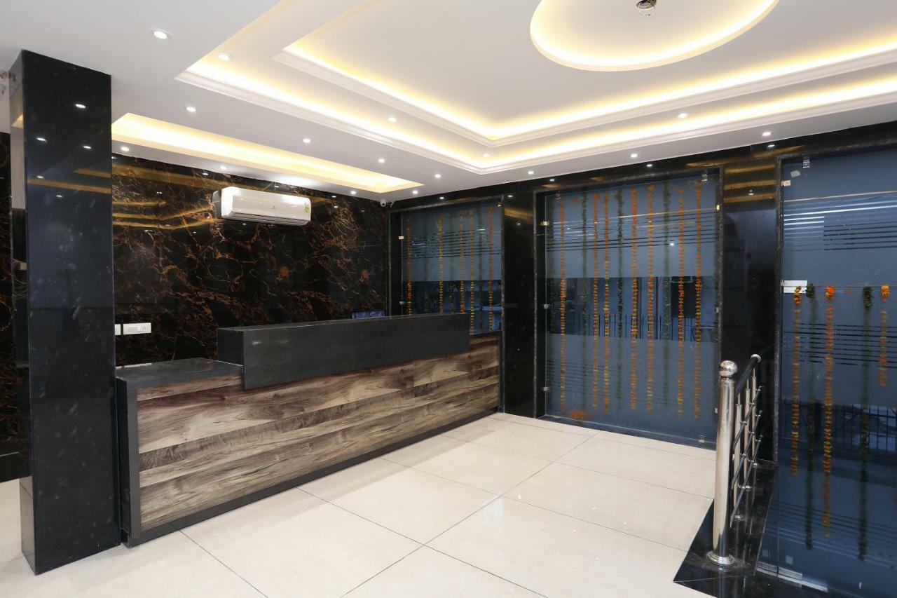 Airport Hotel Ivy With Free Airport Transfr New Delhi Exterior photo