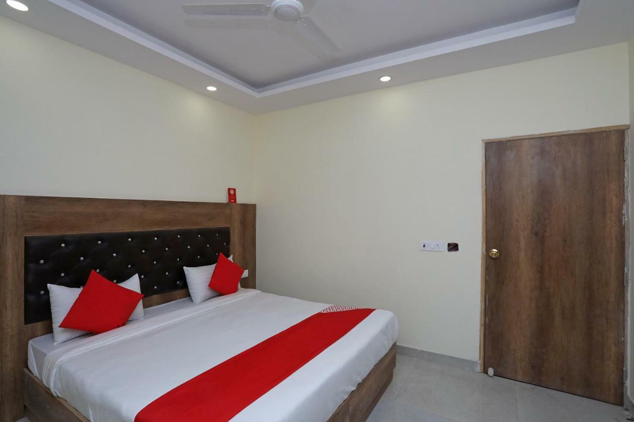 Airport Hotel Ivy With Free Airport Transfr New Delhi Exterior photo