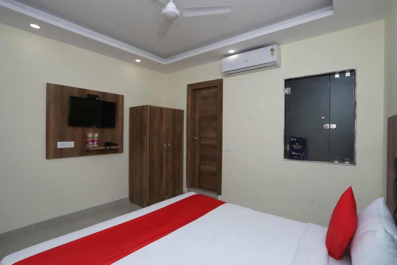 Airport Hotel Ivy With Free Airport Transfr New Delhi Exterior photo
