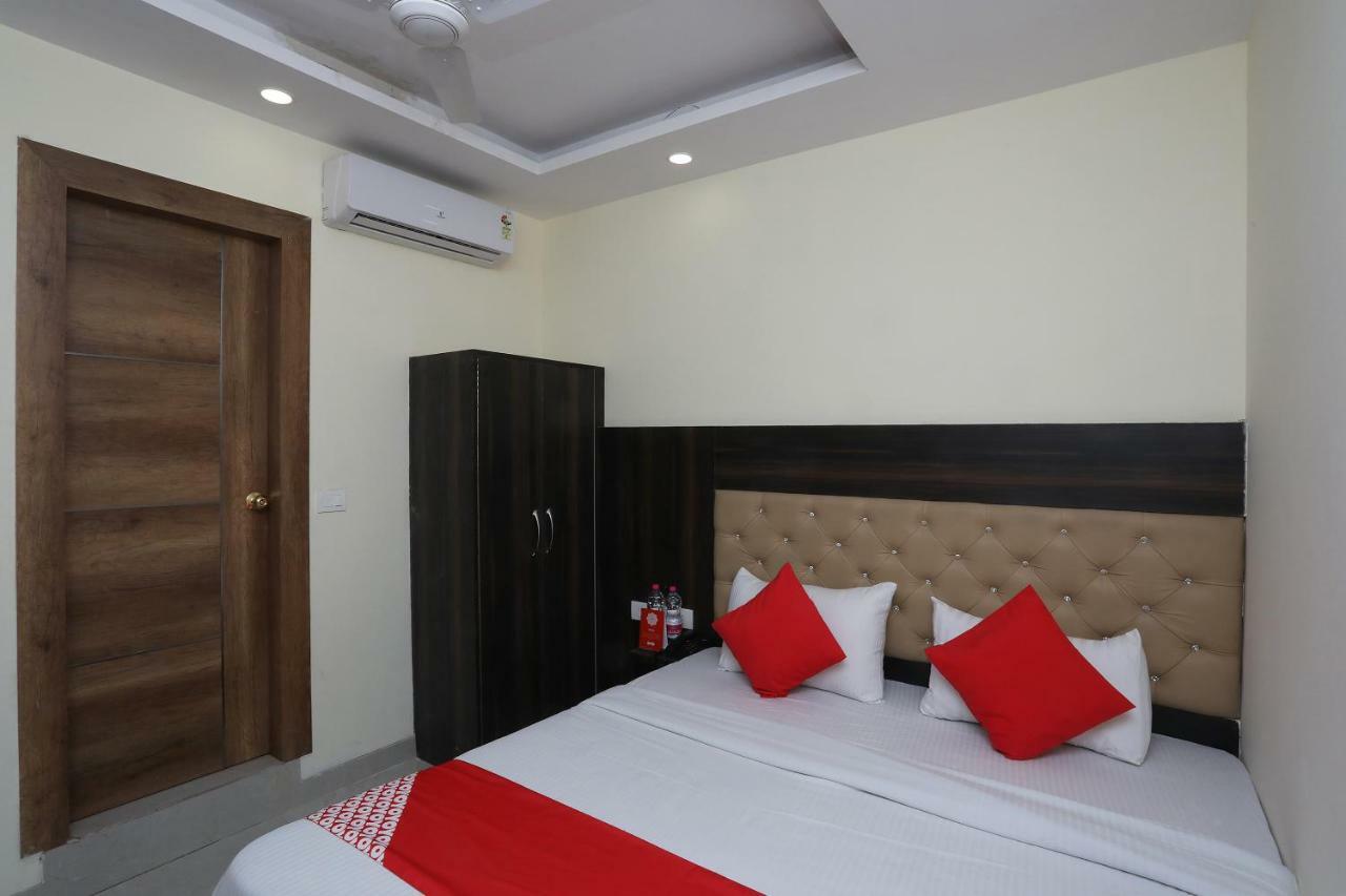 Airport Hotel Ivy With Free Airport Transfr New Delhi Exterior photo