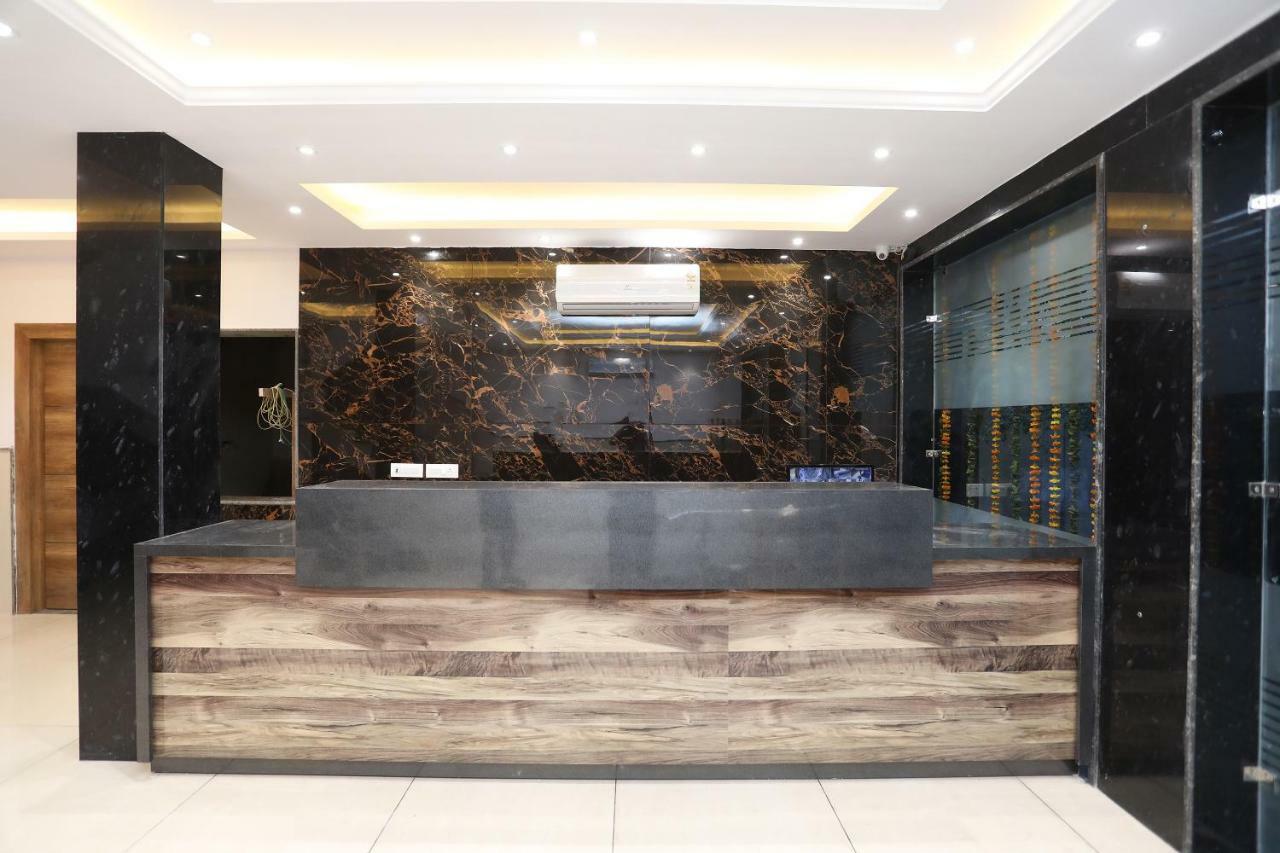 Airport Hotel Ivy With Free Airport Transfr New Delhi Exterior photo