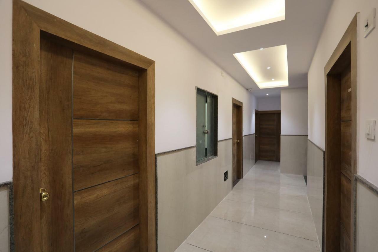 Airport Hotel Ivy With Free Airport Transfr New Delhi Exterior photo