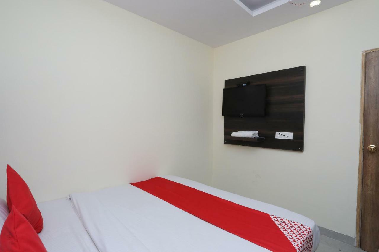 Airport Hotel Ivy With Free Airport Transfr New Delhi Exterior photo