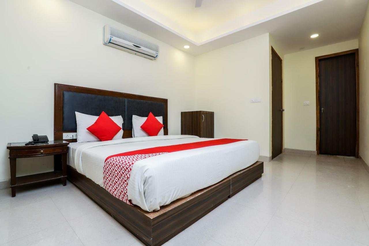 Airport Hotel Ivy With Free Airport Transfr New Delhi Exterior photo